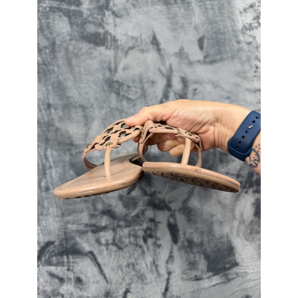 Tory Burch Miller Sandals Women 8.5M Blush Nude Leather Logo Thong Flats - Picture 3 of 10